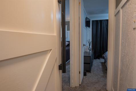 4348 Essex Street SE Salem OR 97317