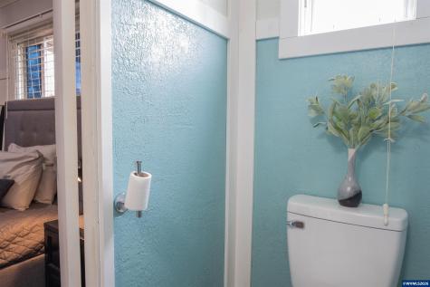 4348 Essex Street SE Salem OR 97317