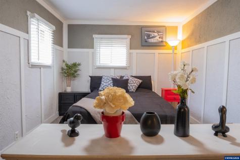 4348 Essex Street SE Salem OR 97317