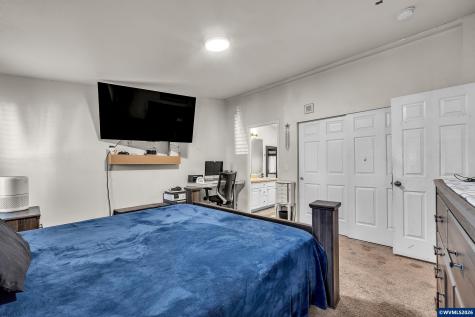 733 Fescue Avenue Woodburn OR 97071