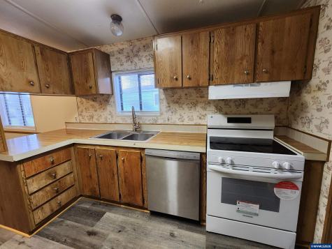 5050 SE Columbus (Unit 78) Street Albany OR 97322