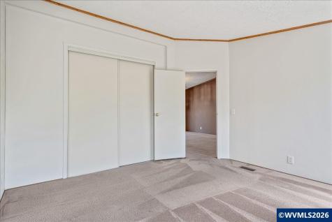 5422 Portland Road NE Salem OR 97305