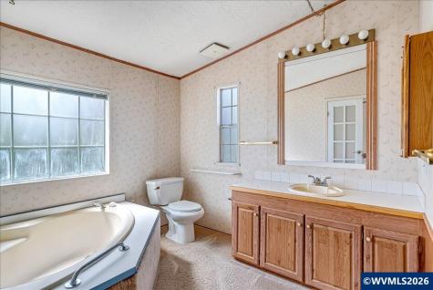 5422 Portland Road NE Salem OR 97305