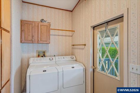 5422 Portland Road NE Salem OR 97305