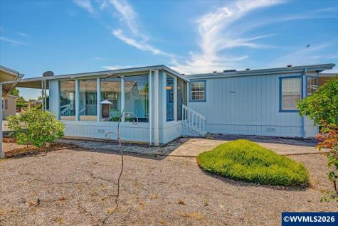 5422 Portland Road NE Salem OR 97305