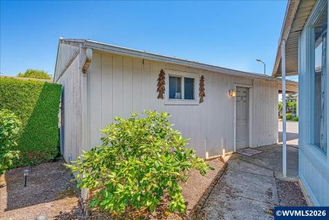 5422 Portland Road NE Salem OR 97305
