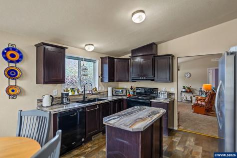 141 S 17th #15 Street Independence OR 97351