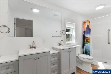 2025 Navaho Court SE Salem OR 97306