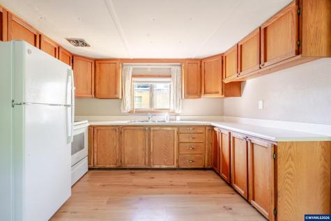 500 Loucks (#12) Way Brownsville OR 97327