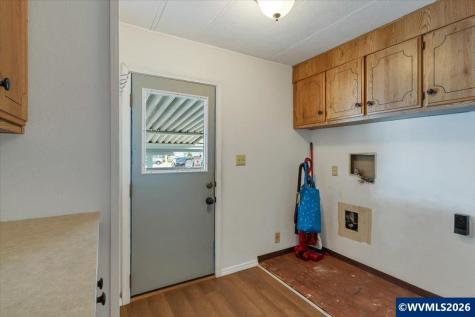 5510 Windsor Island #23 Road N Keizer OR 97303