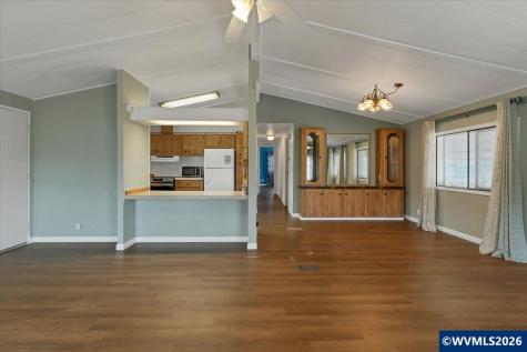 5510 Windsor Island #23 Road N Keizer OR 97303