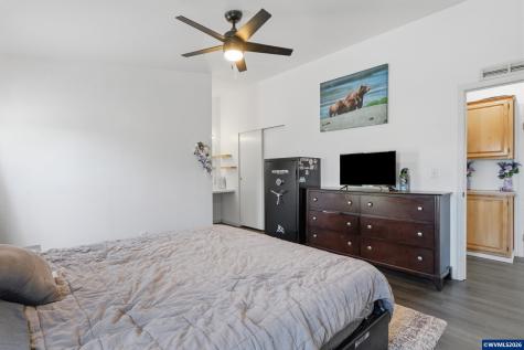 2151 Three Lakes #93 Road SE Albany OR 97322