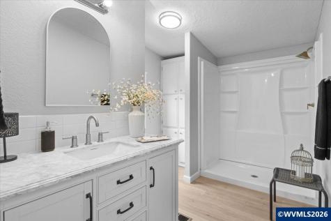 4730 Auburn #120 Road NE Salem OR 97301