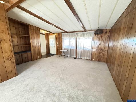 4318 Essex Street SE Salem OR 97317
