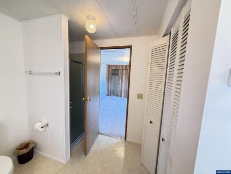 4318 Essex Street SE Salem OR 97317