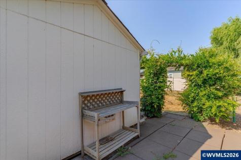1401 W Ellendale #108 Avenue Dallas OR 97338