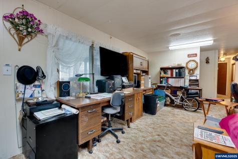 2420 NE Hembree Street Mcminnville OR 97128-2264