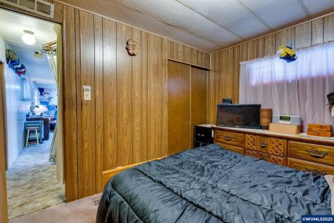 2420 NE Hembree Street Mcminnville OR 97128-2264