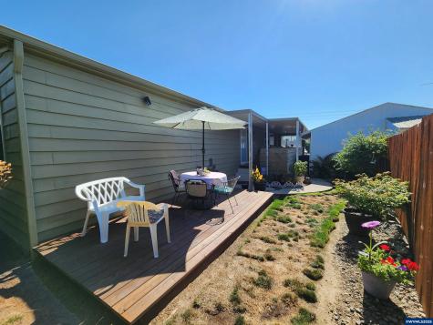 5422 Portland Road NE Salem OR 97305