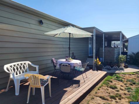 5422 Portland Road NE Salem OR 97305