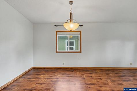 1401 W Ellendale Avenue Dallas OR 97338