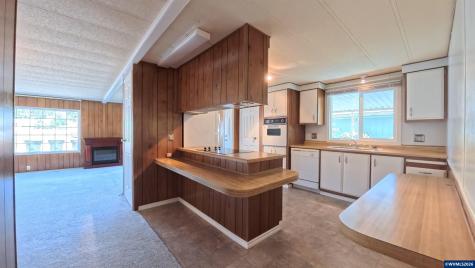 1055 Lockhaven (#83) Drive N Keizer OR 97303