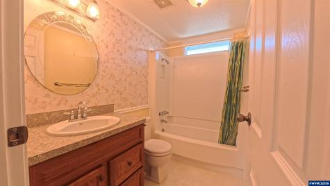 1055 Lockhaven (#83) Drive N Keizer OR 97303