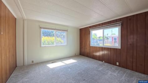 1055 Lockhaven (#83) Drive N Keizer OR 97303