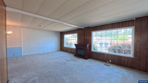 1055 Lockhaven (#83) Drive N Keizer OR 97303