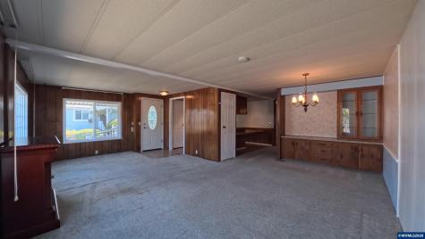 1055 Lockhaven (#83) Drive N Keizer OR 97303
