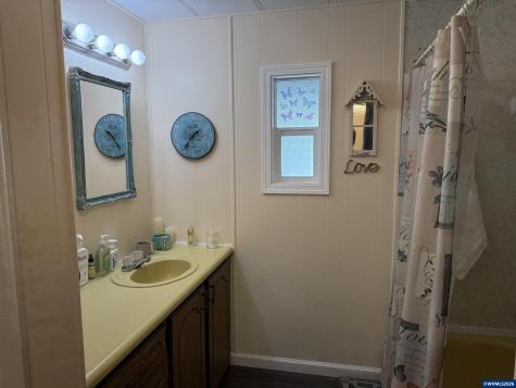 2232 42nd (#205) Avenue SE Salem OR 97317