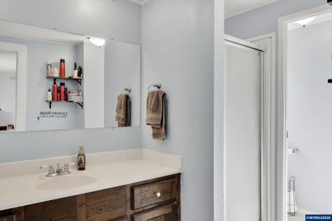 31919 N Lake Creek #49 Drive Tangent OR 97389