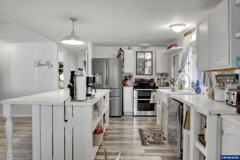 31919 N Lake Creek #49 Drive Tangent OR 97389