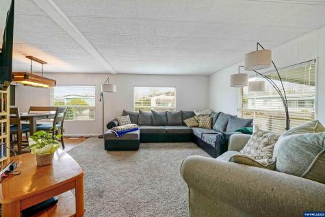 2232 42nd (785) Avenue SE Salem OR 97317