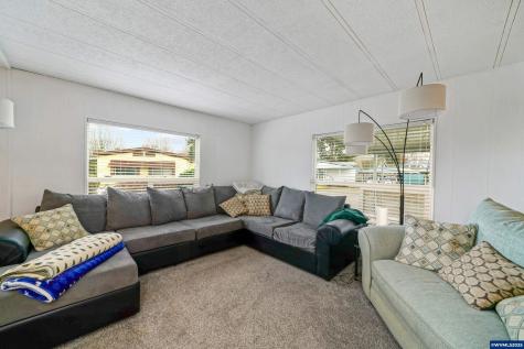 2232 42nd (785) Avenue SE Salem OR 97317