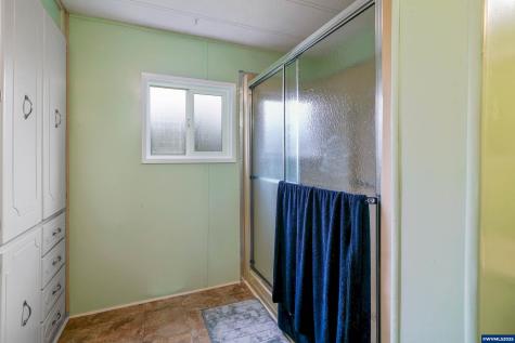 2232 42nd (785) Avenue SE Salem OR 97317