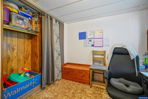 2232 42nd (785) Avenue SE Salem OR 97317