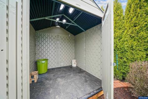 2232 42nd (785) Avenue SE Salem OR 97317