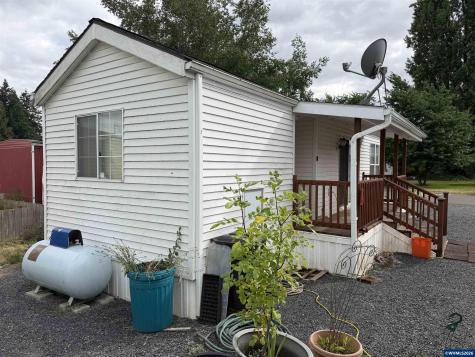 1530 Tamarack Street Sweet Home OR 97386