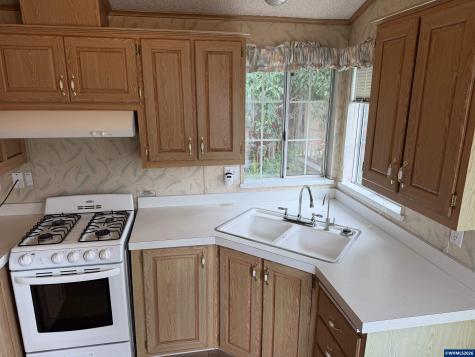 1530 Tamarack Street Sweet Home OR 97386