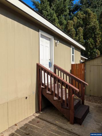 9700 SW Tualatin #5 Road Tualatin OR 97062