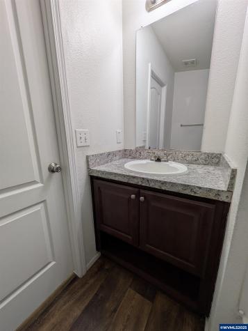 9700 SW Tualatin #5 Road Tualatin OR 97062
