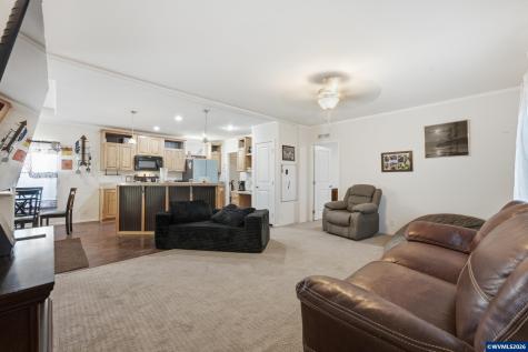 104 Essex Drive SE Aumsville OR 97325