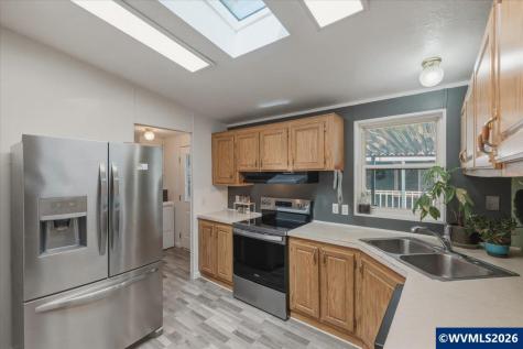 5050 Columbus (#116) Street SE Albany OR 97322