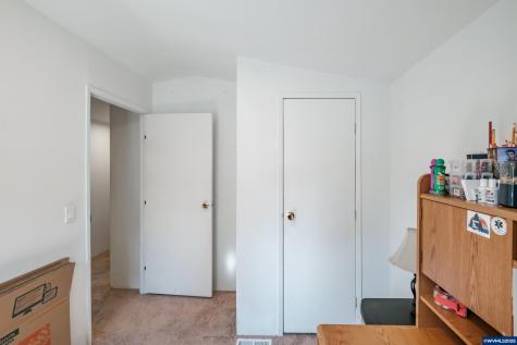 5050 Columbus #20 Street SE Albany OR 97322