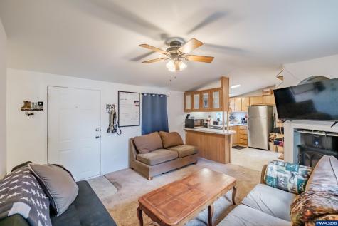 5050 Columbus #20 Street SE Albany OR 97322