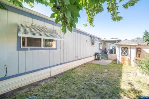 3237 Elm Street Hubbard OR 97032