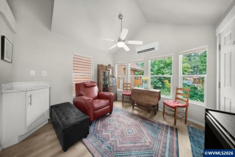 8372 Enchanted #258 Way SE Turner OR 97392