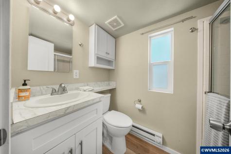 8372 Enchanted #258 Way SE Turner OR 97392