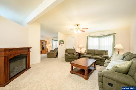 1401 W Ellendale #51 Avenue Dallas OR 97338